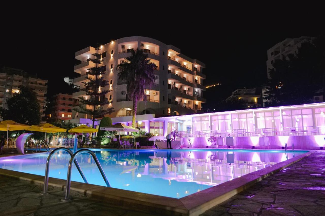 Hotel Mediterrane Sarande Bagian luar foto